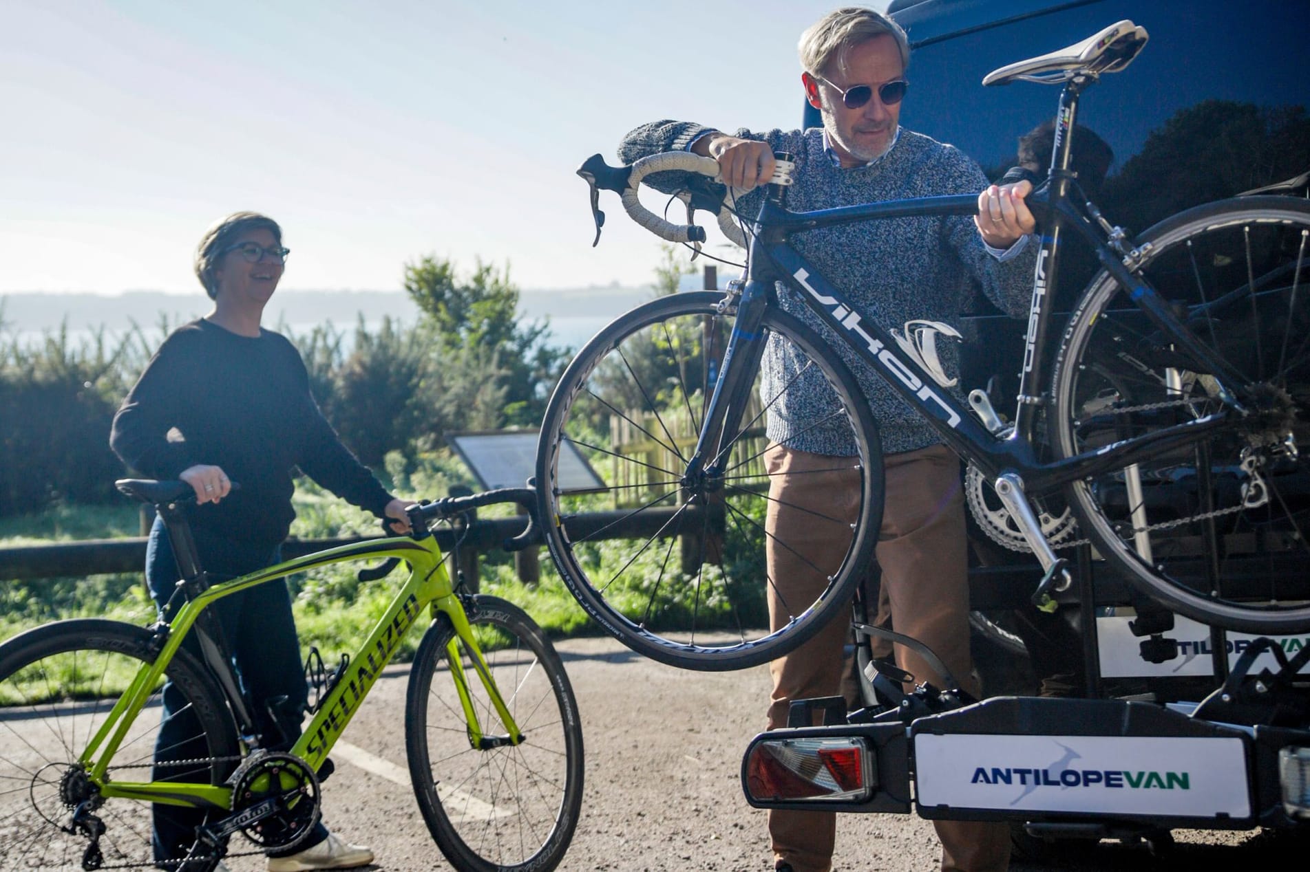 Flex 2 Confort: Anhängerkupplung + Abklappbarer Fahrradträger