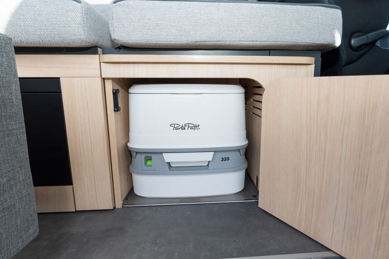 Flex 2 Confort Campervan mit 2 bis 4 Sitzplätzen und WC