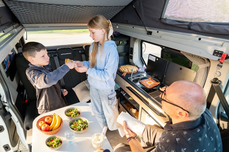 Galerie Flex 5 Confort Campervan mit 5 Sitzplätzen
