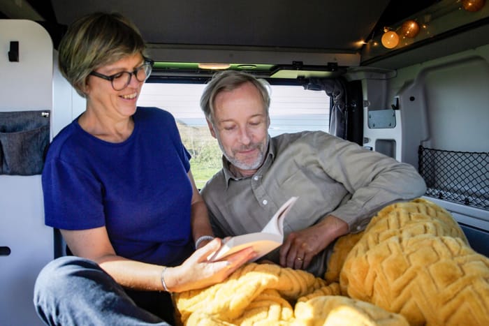 Flex PLUS: Ausgestatteter Van mit 2 bis 4 Sitzen